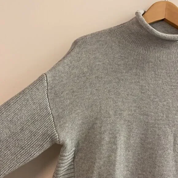 New Tahari Mock Neck Women Knit Size Small * Issue * - Picture 3 of 8